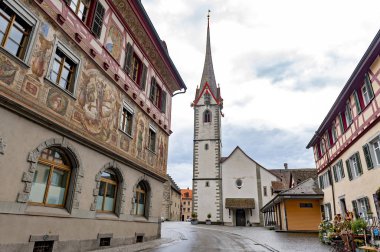 Stein Am Rhein, İsviçre - Ekim 2019: İsviçre 'nin Stein am Rhein kentinde yer alan bir Benedikt manastırı ve müzesi olan St. George Manastırı' nın tarihi binası