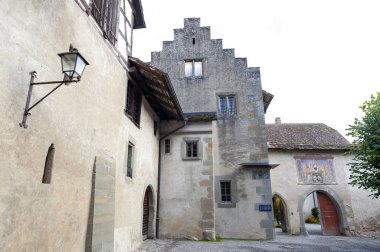 Stein Am Rhein, İsviçre - Ekim 2019: İsviçre 'nin Stein am Rhein kentinde yer alan bir Benedikt manastırı ve müzesi olan St. George Manastırı' nın tarihi binası