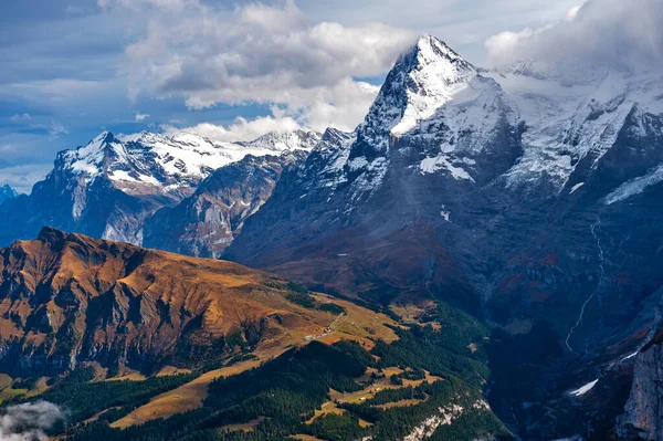 Scénický Pohled Eiger Monch Vrcholné Schůzky Bernských Alp Švýcarsku Viděné — Stock fotografie