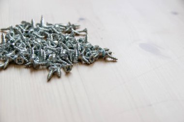 İnşaat malzemeleri, vidalar