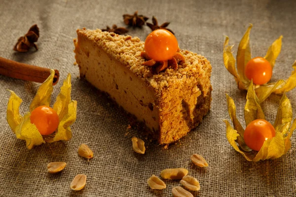 Cape bektaşi ile fıstık krem peynir pasta.