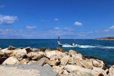 başınızın üstünde geniş gökyüzü 