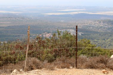 her zaman Sınırdaki telleri 