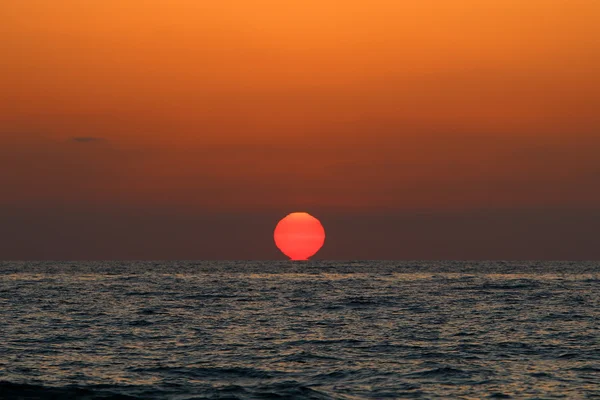 başınızın üstünde geniş gökyüzü 