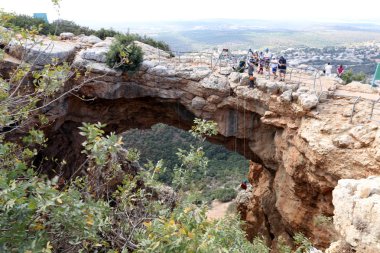 Kemerli mağara, gökkuşağı 
