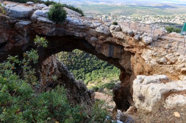 Kemerli mağara, gökkuşağı 