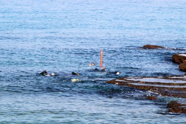 Akdeniz kıyısında 