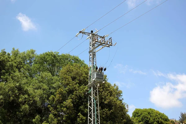 Soporte para cableado —  Fotos de Stock