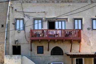 Antik Akko-denizde eski bir kale 