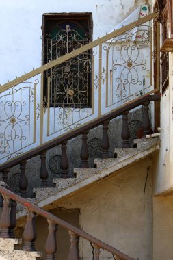 Antik Akko-denizde eski bir kale 