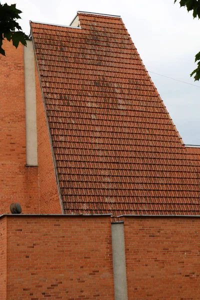 Dach - obere Konstruktion des Gebäudes — Stockfoto