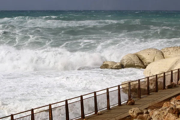 Tormenta en el mar Mediterráneo —  Fotos de Stock