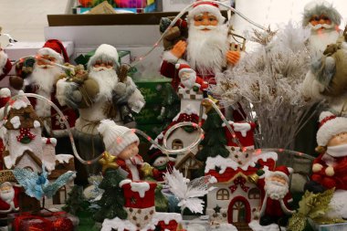 Yeni yıl için oyuncaklar 