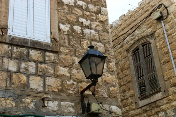 Вікна та балкони в Хайфі — стокове фото