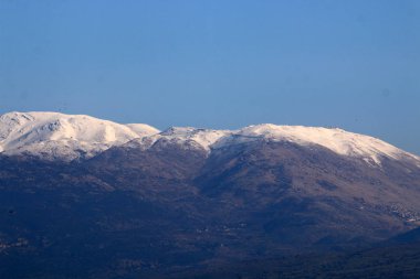 Mount Hermon üzerinde kar 