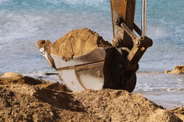 O büyük Ekskavatör inşaat 