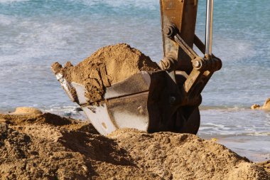 O büyük Ekskavatör inşaat 