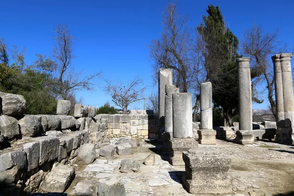 Eski sinagog Baram Milli Parkı'nda. — Stok fotoğraf