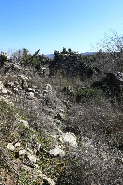 Maruniler köy kalıntıları 