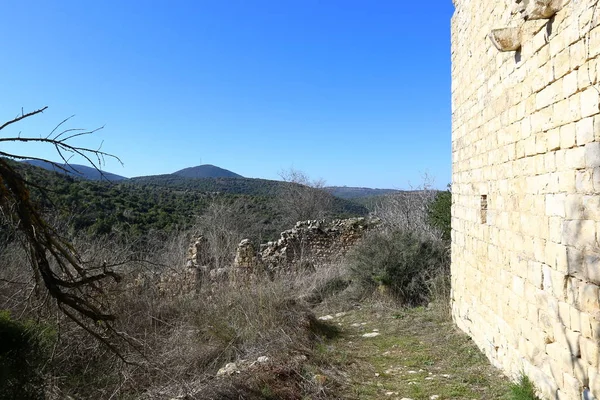 Las ruinas de la aldea de los maronitas — Foto de Stock