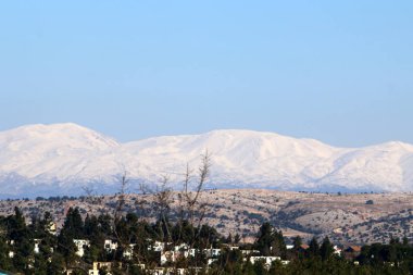 Mount Hermon üzerinde kar 