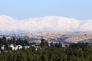 Mount Hermon üzerinde kar 
