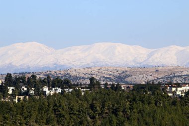 Mount Hermon üzerinde kar 