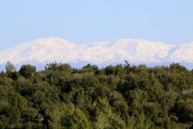 Mount Hermon üzerinde kar 
