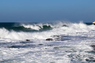 Akdeniz kıyısında  