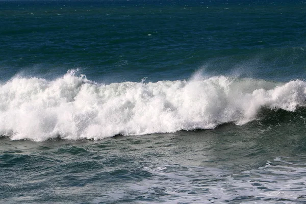 Akdeniz kıyısında  