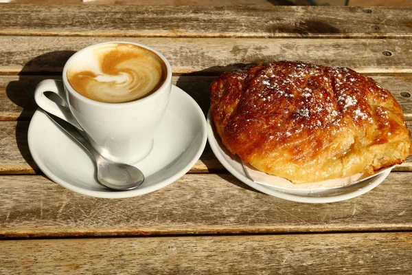 En kopp kaffe — Stockfoto