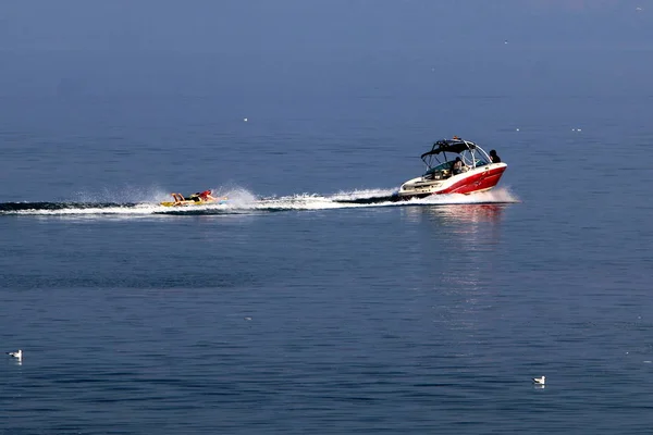 Barco en la playa — Foto de Stock