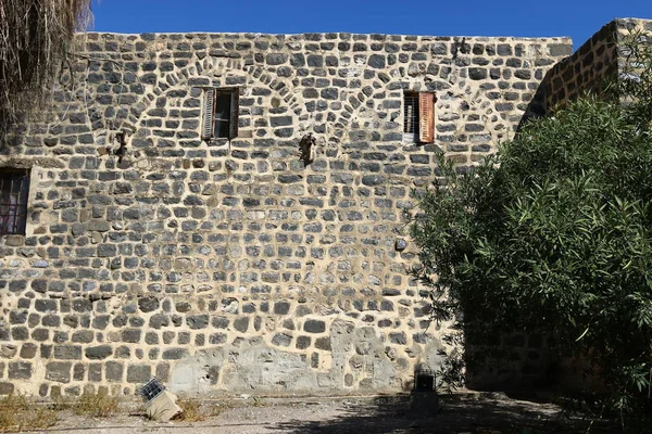 Taş ve beton duvar — Stok fotoğraf
