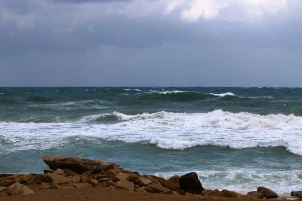 Orilla del Mar Mediterráneo — Foto de Stock