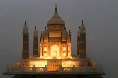 Agra, Hindistan bulunan taj Mahal - Türbesi - Camii 