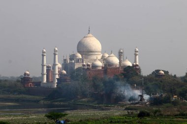 Agra, Hindistan bulunan taj Mahal - Türbesi - Camii 