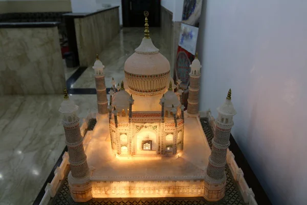 Agra, Hindistan bulunan taj Mahal - Türbesi - Camii 