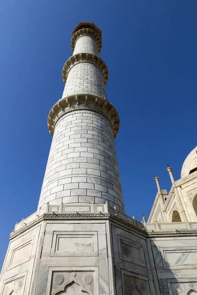 Taj mahal - Mausoleum - Moschee, gelegen in agra, Indien — Stockfoto