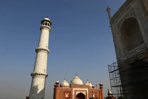 Тадж Махал - мавзолей - мечеть, розташована в місті Agra, Сполучені Штати Америки — стокове фото