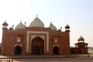 Agra, Hindistan bulunan taj Mahal - Türbesi - Camii 