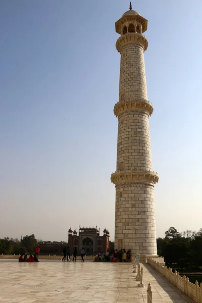 Taj Mahal - Mausoléu - Mesquita, localizada em Agra, Índia — Fotografia de Stock