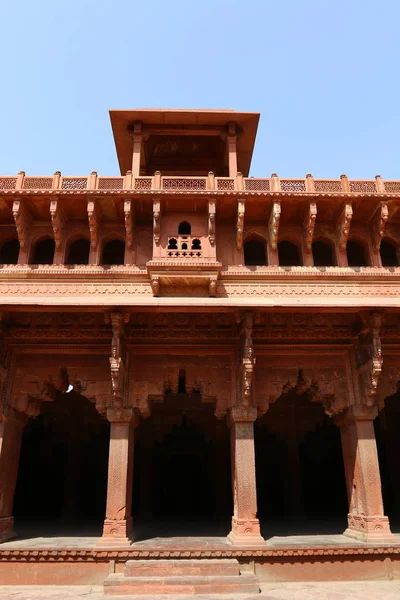 Rode Fort in de Indiase stad Agra — Stockfoto