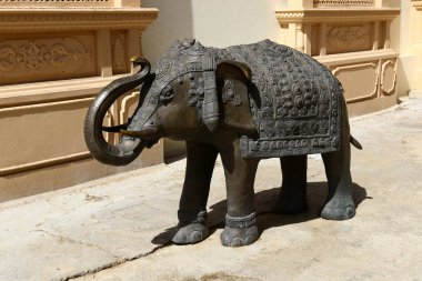 Budist ve Jain tapınaklar Hindistan 