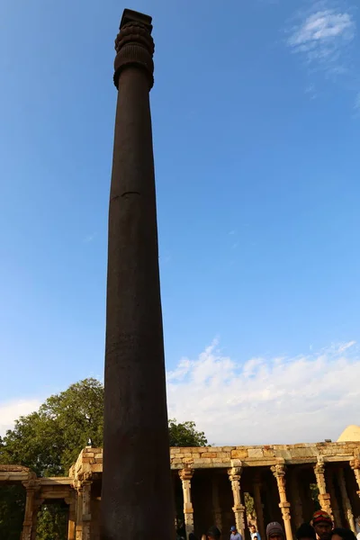 Die eiserne Säule in delhi — Stockfoto