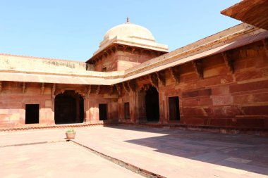 Fatehpur Sikri Hindistan'da ölü bir şehirdir 