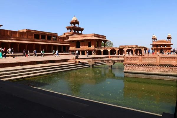 Fatehpur Sikri Hindistan'da ölü bir şehirdir 