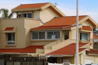 Çatı - binanın üst yapısı 