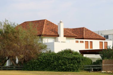 Çatı - binanın üst yapısı 