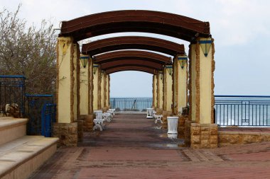 Akdeniz kıyısında 