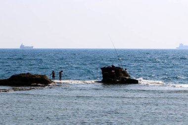 Balıkçılar sahilde 